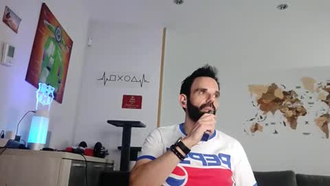 Snapshot of thewitcher69_ chatting on 20, 9, 2025 thewitcher69_ online show from 20, 9, 2025