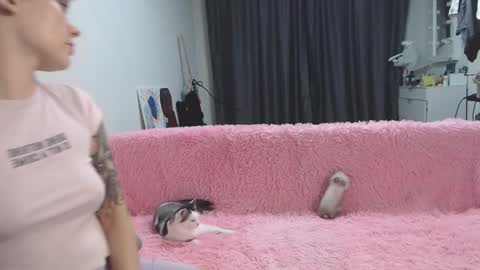 theysaidimcute online show from 20, 10, 2025