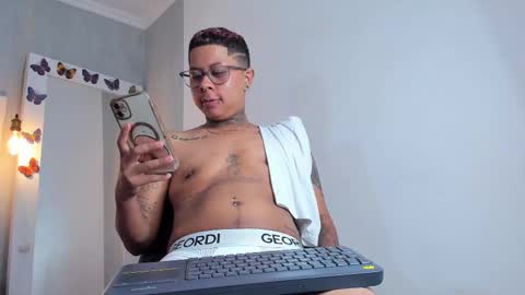 Snapshot of thiago_box chatting on 9, 3, 2025 Thiago online show from 9, 3, 2025