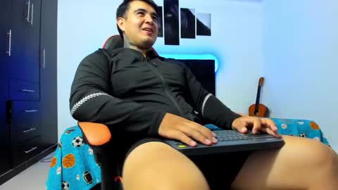 Snapshot of thiago_cp01 chatting on 16, 3, 2026 Thiago online show from 16, 3, 2026