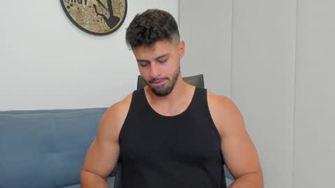thiago_driussi online show from 11, 12, 2024