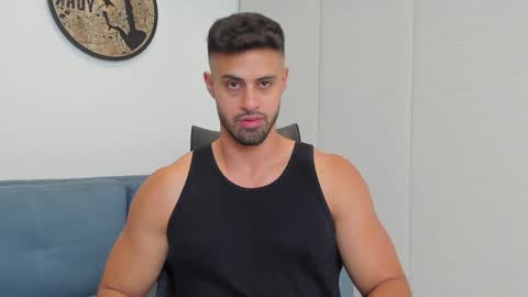 thiago_driussi online show from 14, 12, 2024