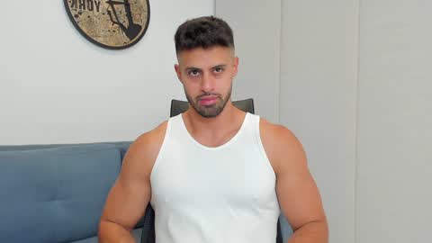 thiago_driussi online show from 15, 12, 2024