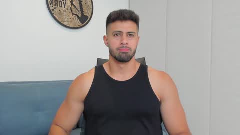 thiago_driussi online show from 19, 12, 2024