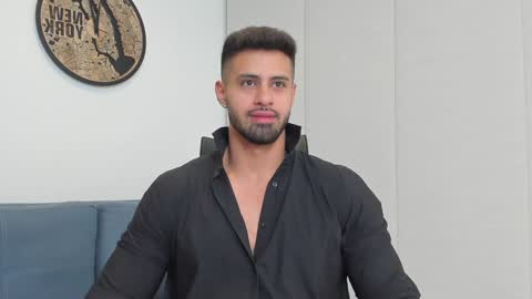 thiago_driussi online show from 29, 12, 2024