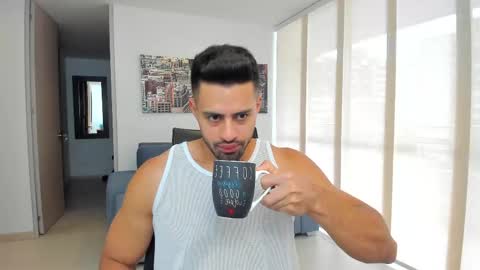 thiago_driussi online show from 9, 2, 2025