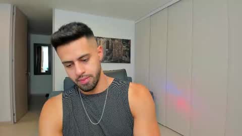 thiago_driussi online show from 26, 2, 2025