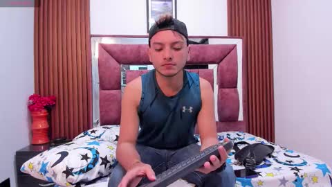 Thiago online show from 17, 12, 2025