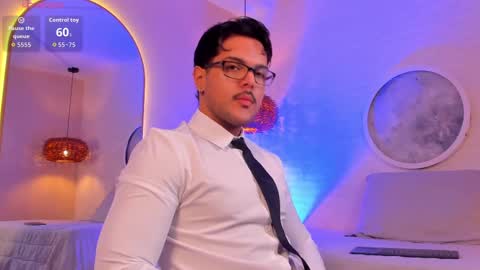 Thiago online show from 8, 10, 2025