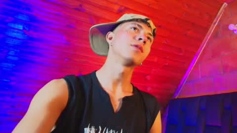 thiago_n_sam online show from 21, 11, 2025