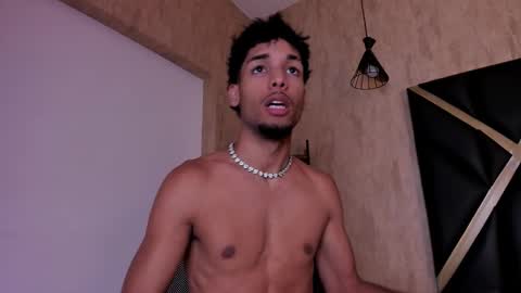 ThiagoFerreti online show from 18, 10, 2025