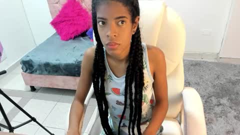 thianahorny online show from 28, 11, 2025