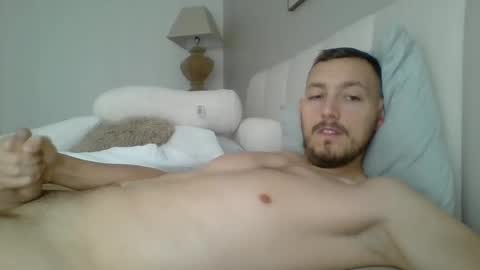 Snapshot of thib9223 chatting on 7, 3, 2026 thib9223 online show from 7, 3, 2026