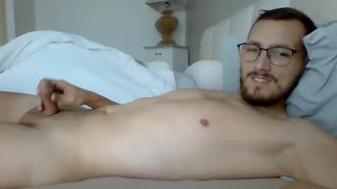 Snapshot of thib9223 chatting on 17, 3, 2026 thib9223 online show from 17, 3, 2026