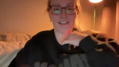 thiccgoddess69 online show from 28, 9, 2025