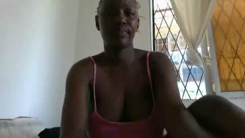 Snapshot of thick_jojo chatting on 1, 1, 2025 Call me Taliee online show from 1, 1, 2025