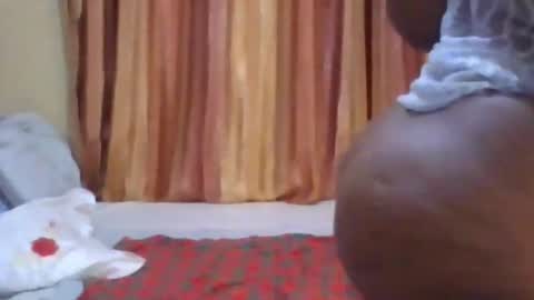 thickbotty_ebony online show from 25, 2, 2026