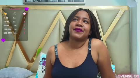 Snapshot of thickeebonyy chatting on 12, 3, 2025 thickeebonyy online show from 12, 3, 2025
