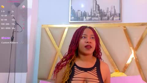 Snapshot of thickeebonyy chatting on 9, 9, 2025 thickeebonyy online show from 9, 9, 2025