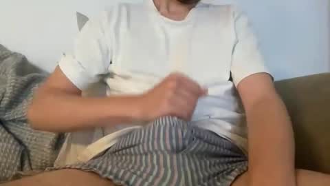 thickerbunny online show from 31, 3, 2026