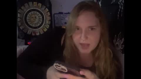 Ariel online show from 19, 1, 2025