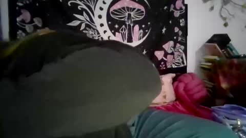 Ariel online show from 14, 12, 2025