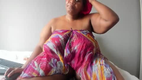 Snapshot of thickleeyanax chatting on 17, 1, 2025 thickleeyanax online show from 17, 1, 2025
