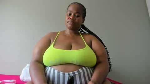 Snapshot of thickleeyanax chatting on 24, 1, 2025 thickleeyanax online show from 24, 1, 2025