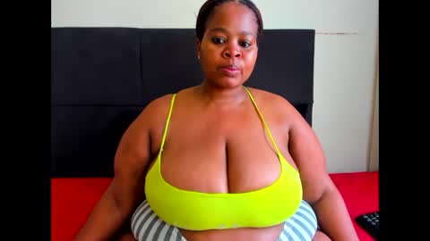 Snapshot of thickleeyanax chatting on 9, 11, 2025 thickleeyanax online show from 9, 11, 2025