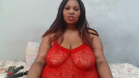 Snapshot of thicksexymellons chatting on 14, 2, 2025 Pat online show from 14, 2, 2025