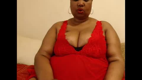 Snapshot of thicksexymellons chatting on 9, 9, 2025 Pat online show from 9, 9, 2025