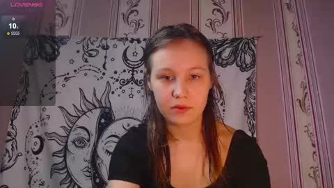 Snapshot of thighswithspikes chatting on 30, 10, 2025 thighswithspikes online show from 30, 10, 2025