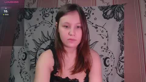 Snapshot of thighswithspikes chatting on 21, 11, 2025 thighswithspikes online show from 21, 11, 2025