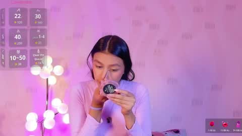 Snapshot of thin_eva chatting on 28, 3, 2026 Eva online show from 28, 3, 2026