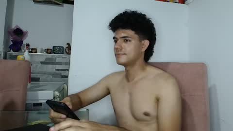 Snapshot of thisisnik chatting on 3, 3, 2025 thisisnik online show from 3, 3, 2025