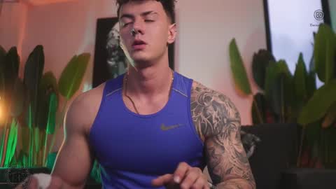 Thomas Falcon online show from 23, 11, 2025