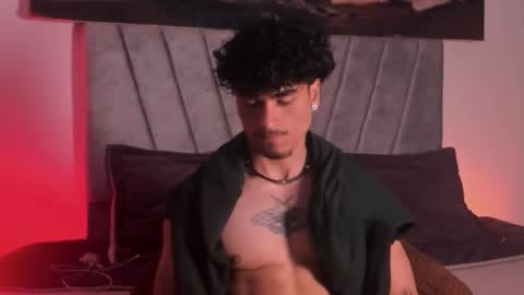 Thomas 3  JUST STAY AND BE MY LAST LOVE online show from 25, 11, 2025