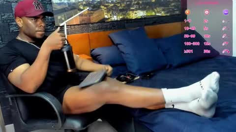 thomas Santtos online show from 9, 1, 2025