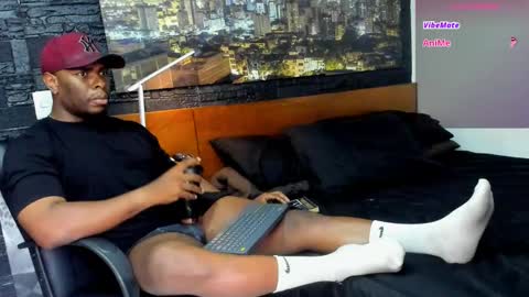 thomas Santtos online show from 6, 2, 2025