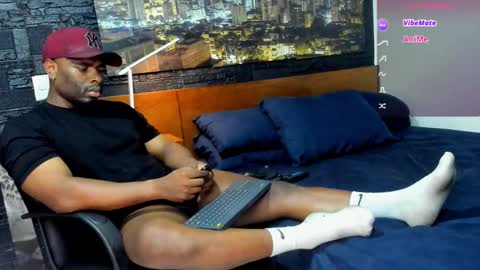 thomas Santtos online show from 8, 2, 2025