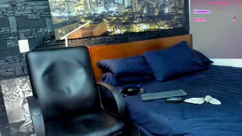 thomas Santtos online show from 11, 2, 2025