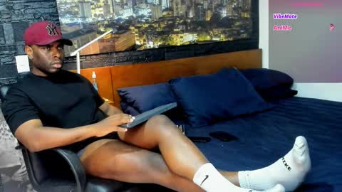 thomas Santtos online show from 25, 2, 2025