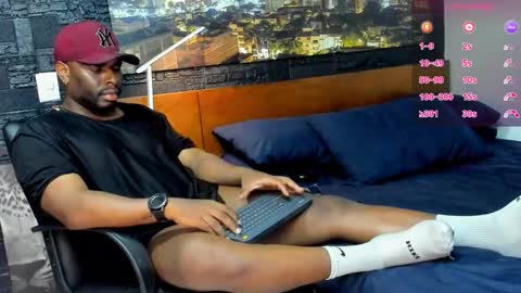 thomas Santtos online show from 4, 3, 2025