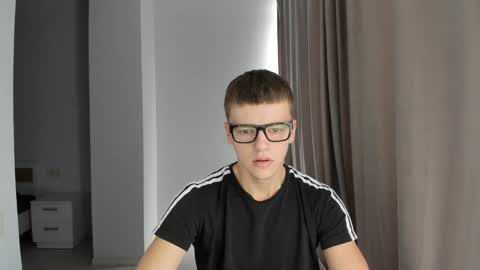 Tomas online show from 4, 12, 2024