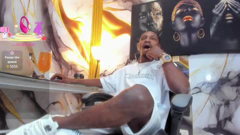 Thomas online show from 10, 10, 2025