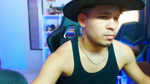 Snapshot of thomascollins__ chatting on 1, 11, 2025 Thomas online show from 1, 11, 2025