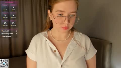 Annie online show from 27, 9, 2025