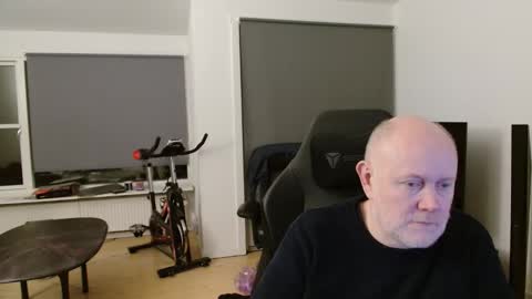 thomash32 online show from 17, 1, 2026