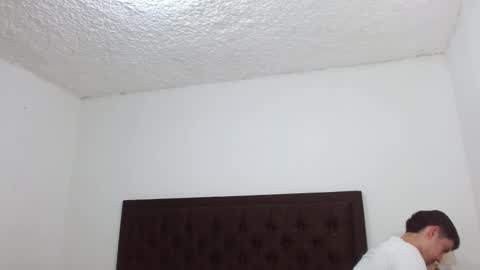 Thomas Turner online show from 11, 11, 2025