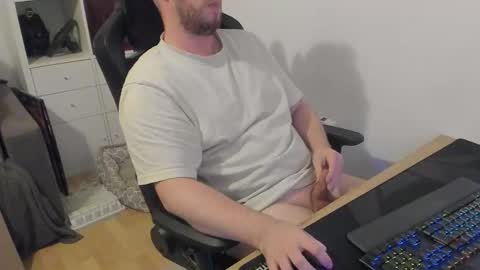 thommy2008 online show from 31, 10, 2025